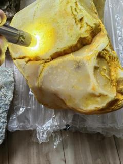 和田玉真假辨别强光手电篇