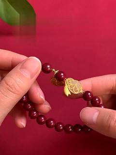 本命年戴它真的被夸了整整一周✨朱砂 和田玉手串太灵了